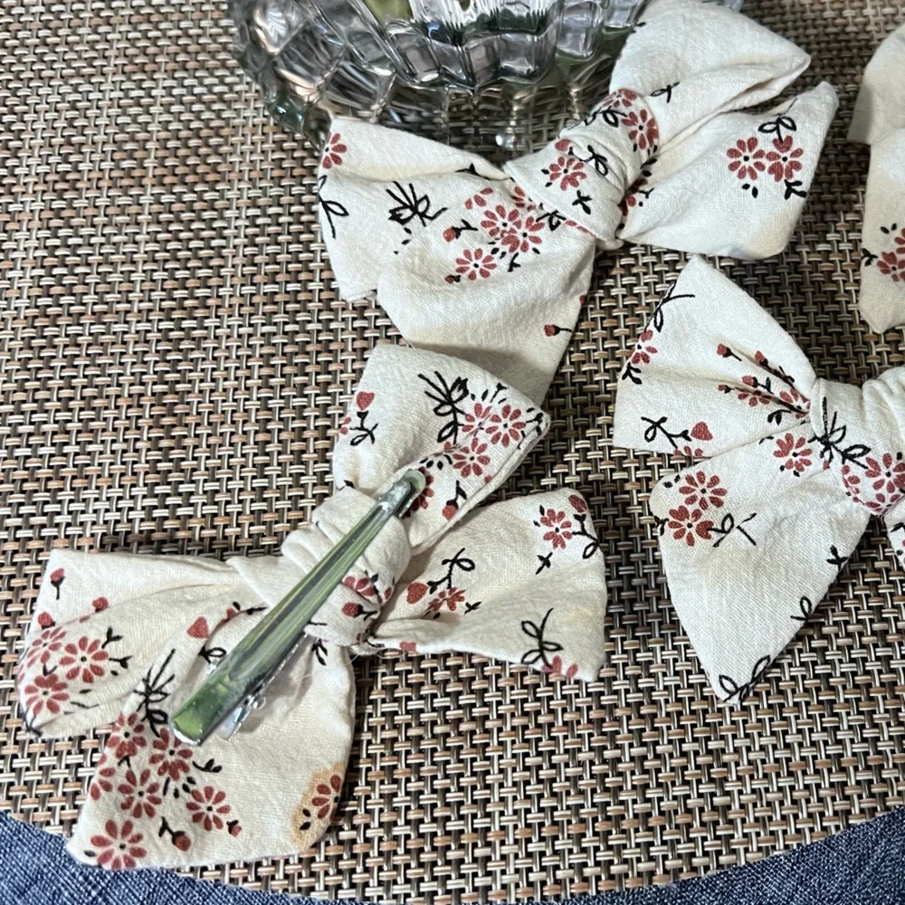 HAND CRAFTED Hair Bow Clips  SET OF 2.    2 SETS AVAILABLE 3”W